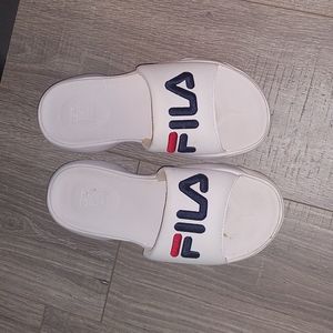 fila destroyer sandals